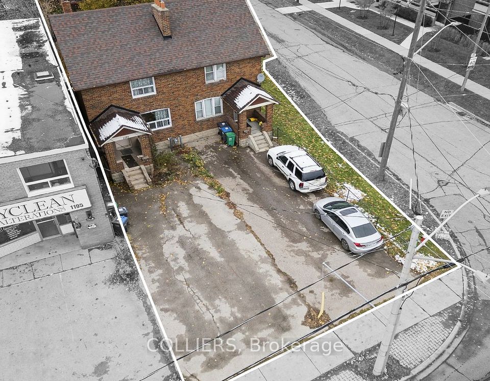 1199 & 1201 Lakeshore Road E, Mississauga, ON L5E 1G1