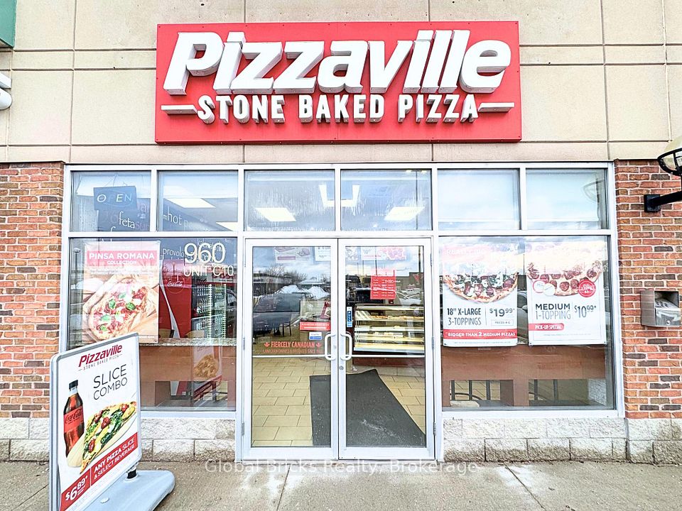 960 Southdown Road C10, Mississauga, ON L5J 2Y4