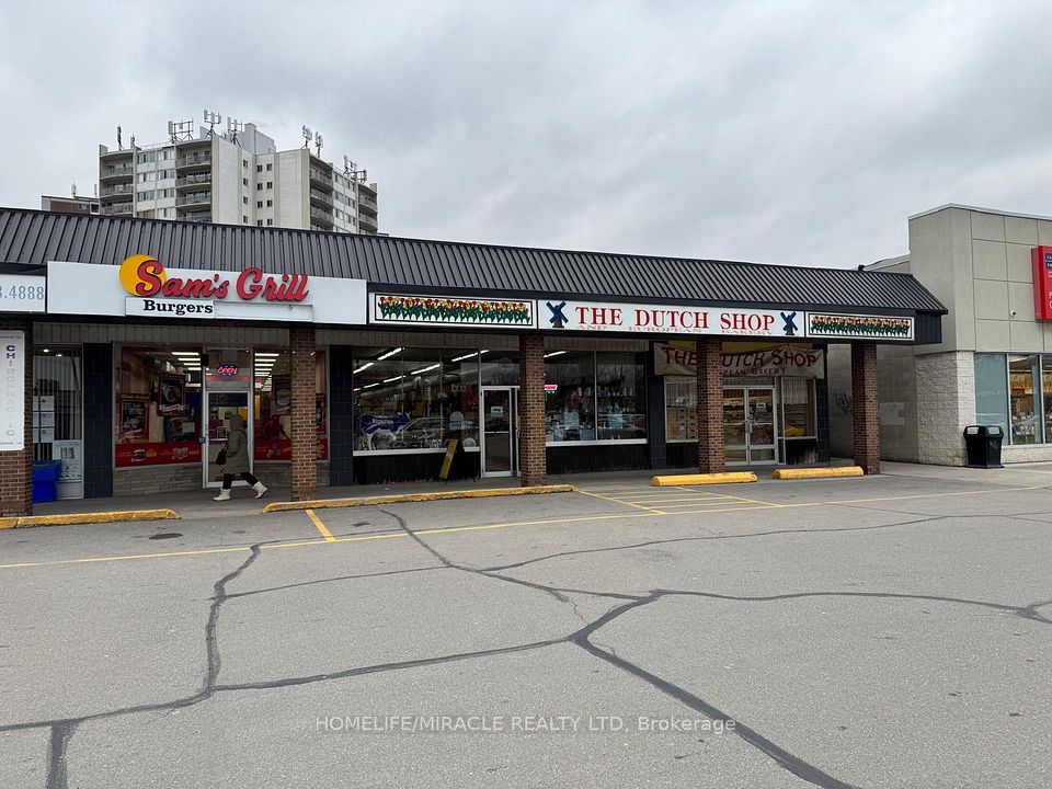 3017 New Street, Burlington, ON L7R 1K3