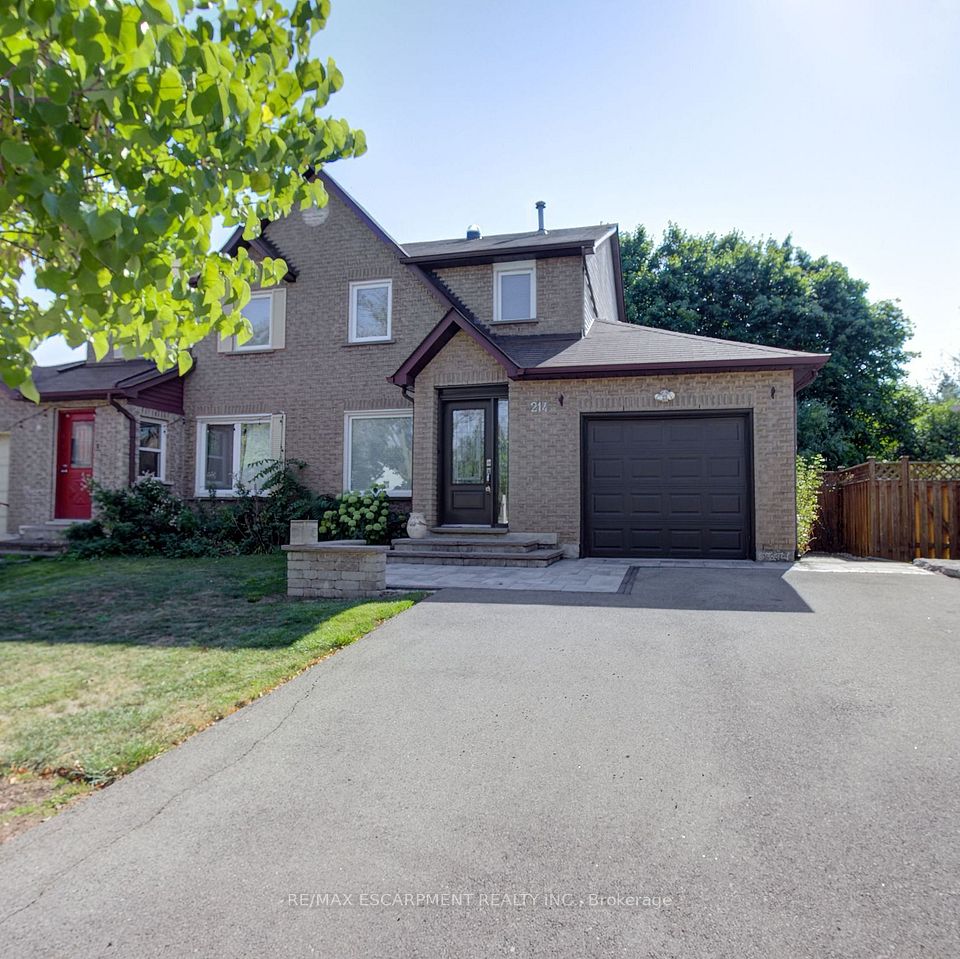Semi-Detached  at 214 Ross Lane, Oakville, ON L6H 5K5, Oakville