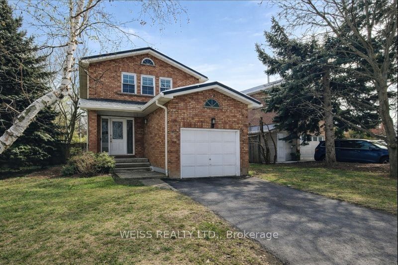 9 Tralee Street, Brampton, ON L6Z 2X4 at 9 Tralee Street, Brampton, ON L6Z 2X4, Brampton, ON, L6Z 2X4