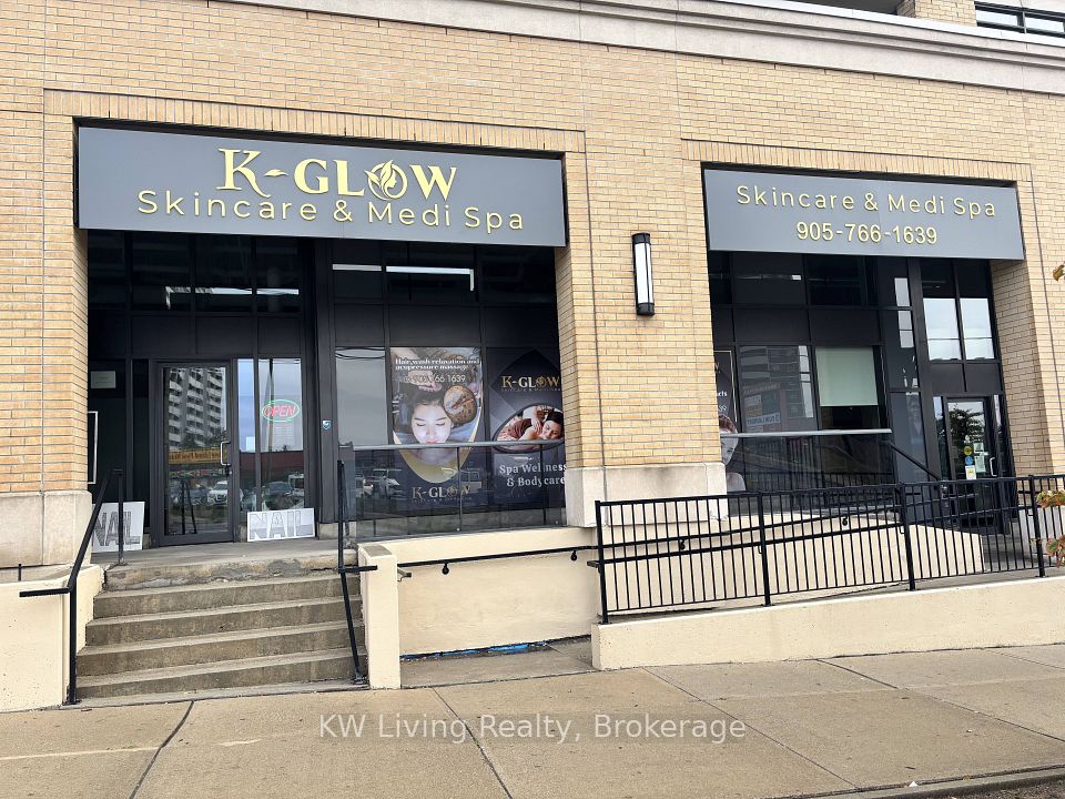 3469 Weston Road, Toronto W05, ON M9M 0G4