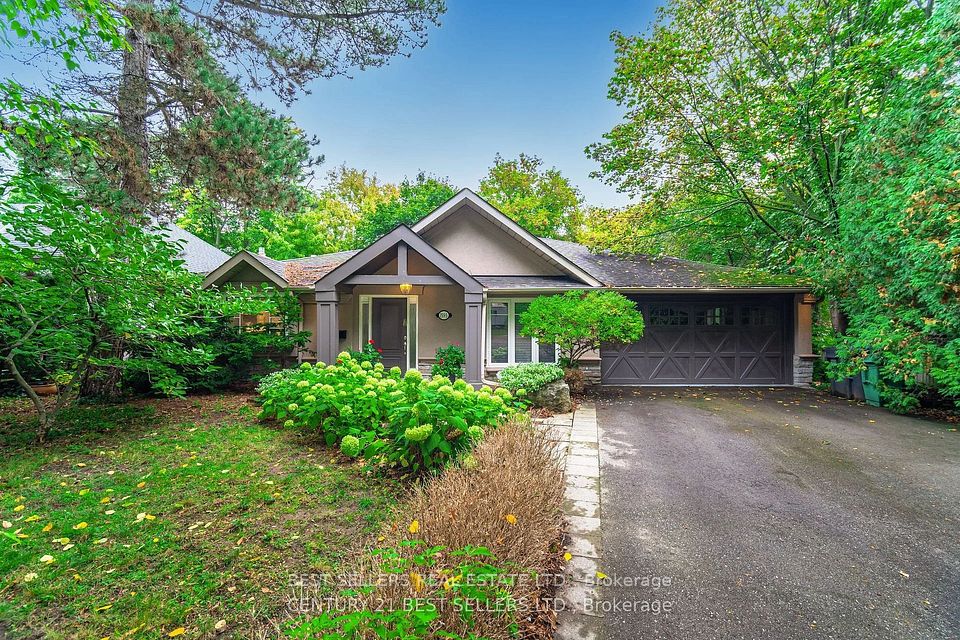 1595 Calverton Court, Mississauga, ON L5G 2W4 at 1595 Calverton Court, Mississauga, ON L5G 2W4, Mississauga, ON, L5G 2W4