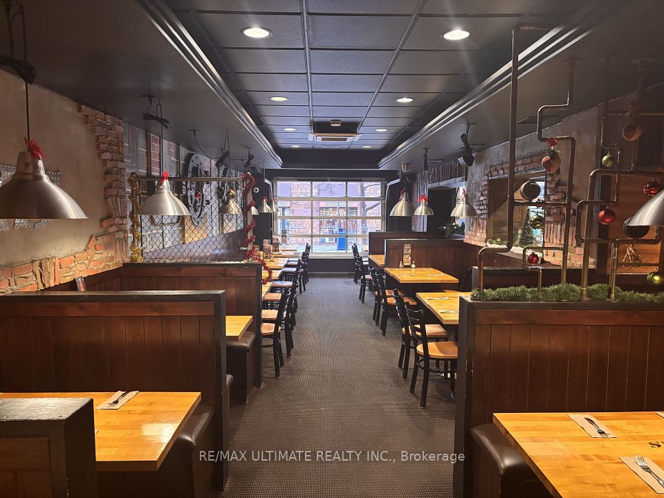 443 Brant Street, Burlington, ON L7R 2G3