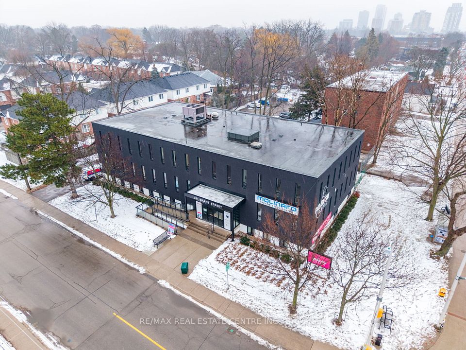761 Brant Street, Burlington, ON L7R 2H7