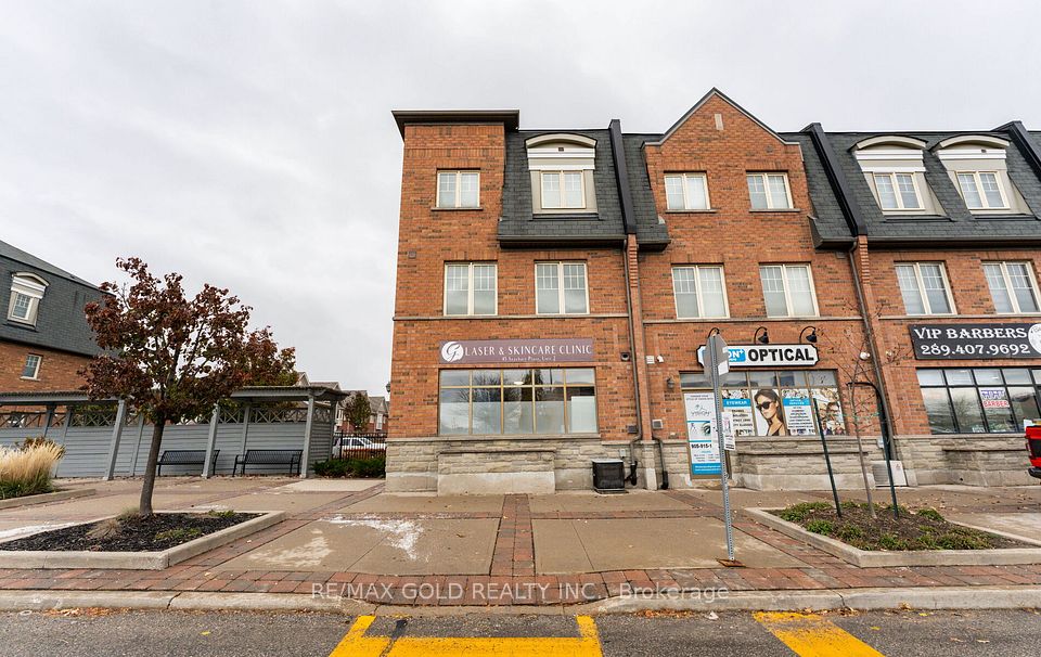 45 Seachart Place, Brampton, ON L6P 3E1