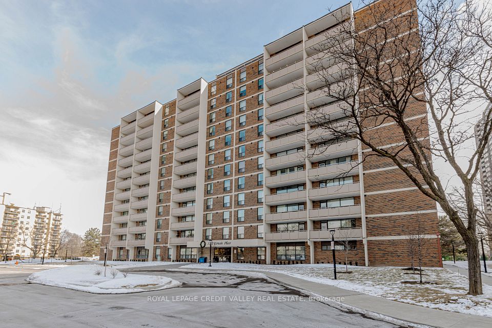 3120 Kirwin Avenue 501, Mississauga, ON L5A 3R2 at 3120 Kirwin Avenue 501, Mississauga, ON L5A 3R2, Mississauga, ON, L5A 3R2