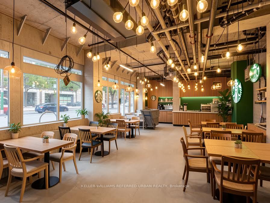 1791 St Clair Avenue W Retail, Toronto W03, ON M6N 1J6