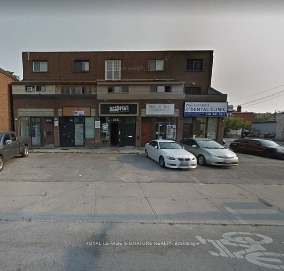 1853 Davenport Road, Toronto W03, ON M6N 1B8