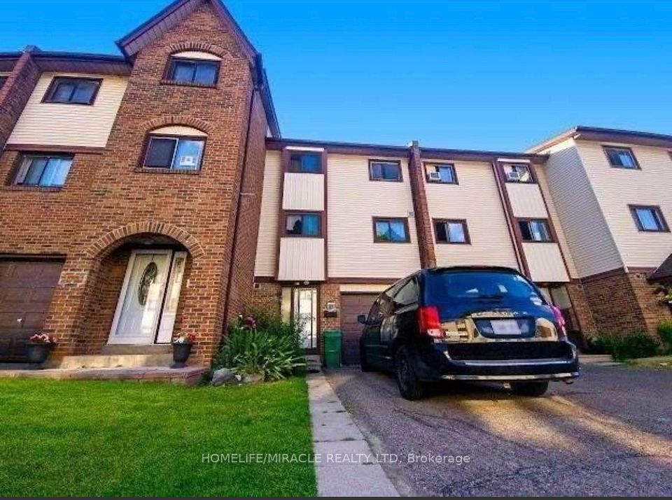 23 Mccallum Court, Brampton, ON L6W 3M4 at 23 Mccallum Court, Brampton, ON L6W 3M4, Brampton, ON, L6W 3M4