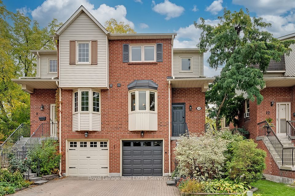 Semi-Detached  at 10 Normandy Place, Oakville, ON L6K 1S1, Oakville