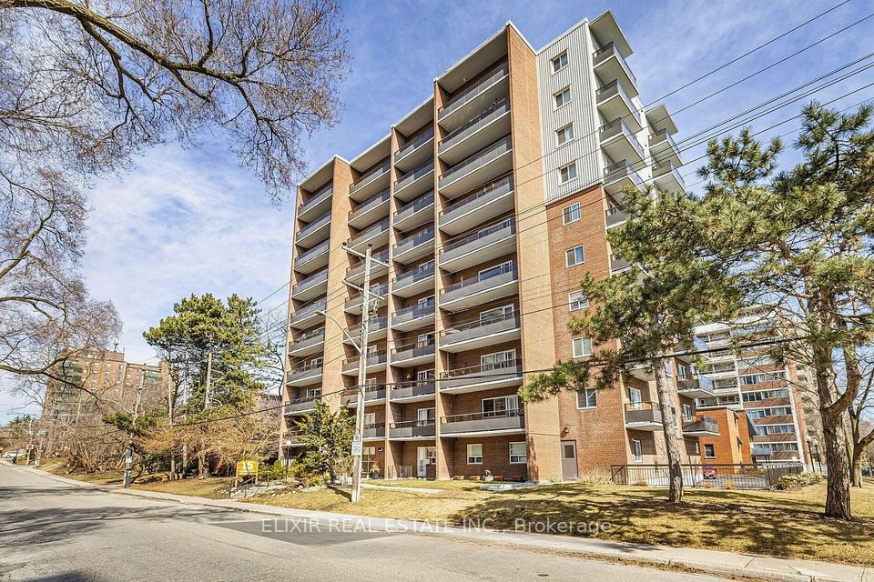 Condo Apartment at 15 Elizabeth Street N 605, Mississauga, ON L5G 2Z3, Mississauga