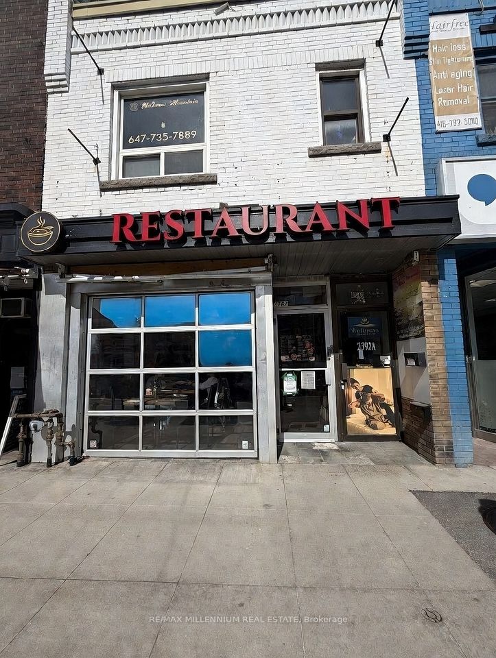 2392 Bloor Street W, Toronto W02, ON M6S 1P5