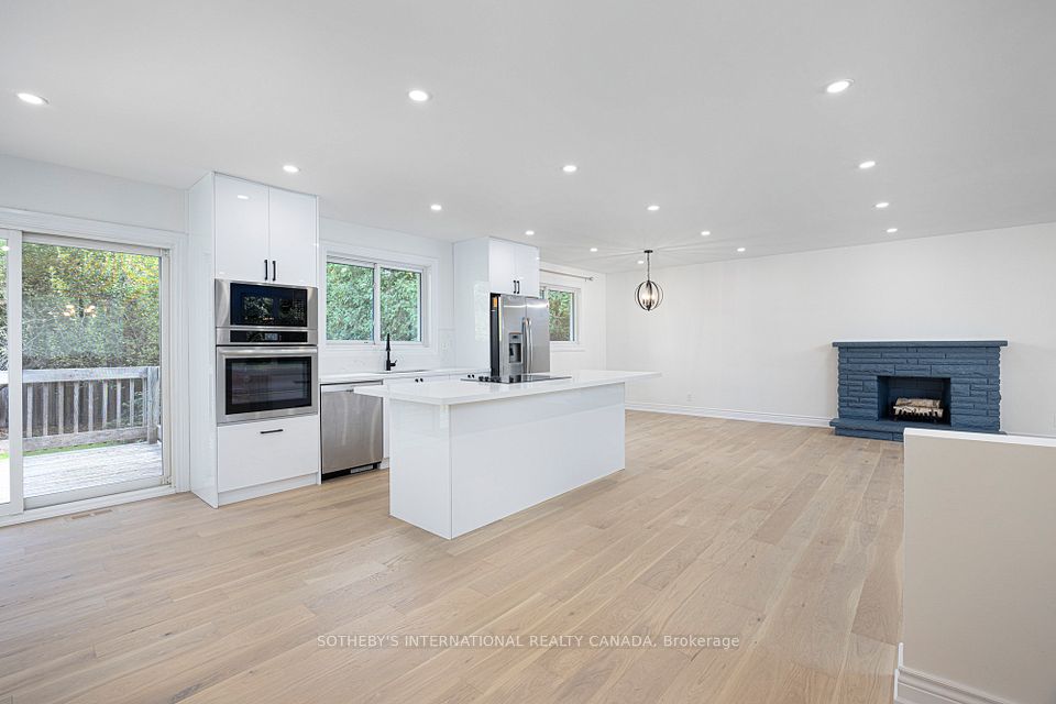 Detached at 239 Walden Drive, Burlington, ON L7N 2A7, Burlington