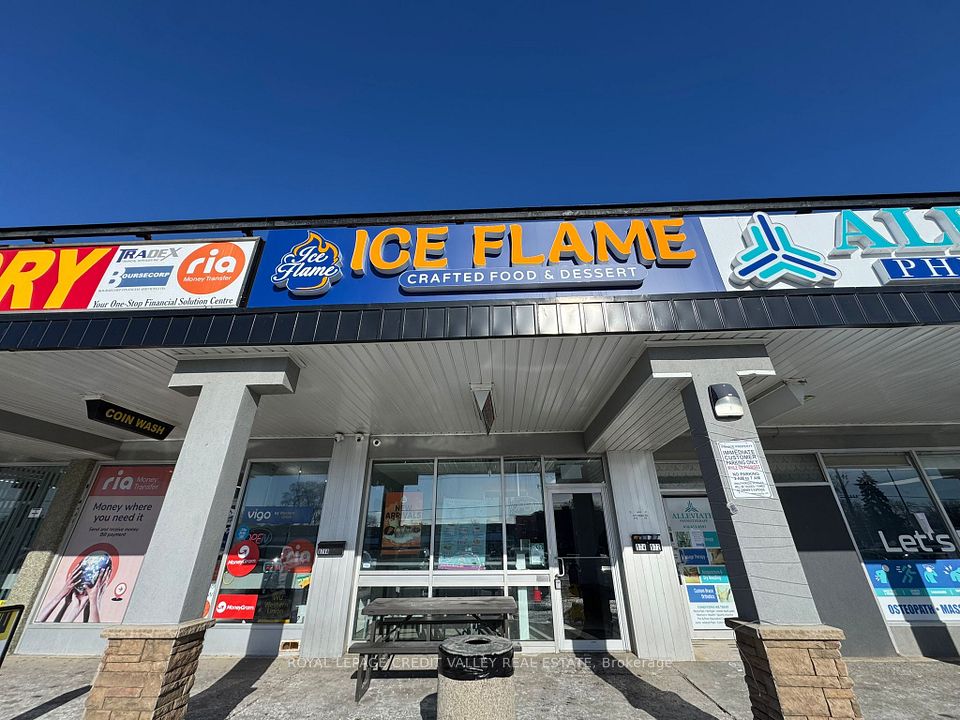 974 Albion Road S 974, Toronto W10, ON M9V 1A7