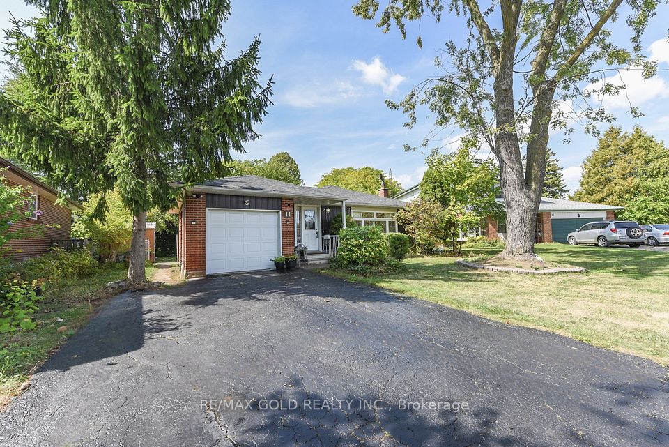 11 Dudley Place, Brampton, ON L6T 3C2 at 11 Dudley Place, Brampton, ON L6T 3C2, Brampton, ON, L6T 3C2