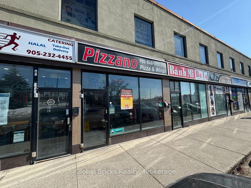 1125 Dundas Street E 03, Mississauga, ON L5A 4C4