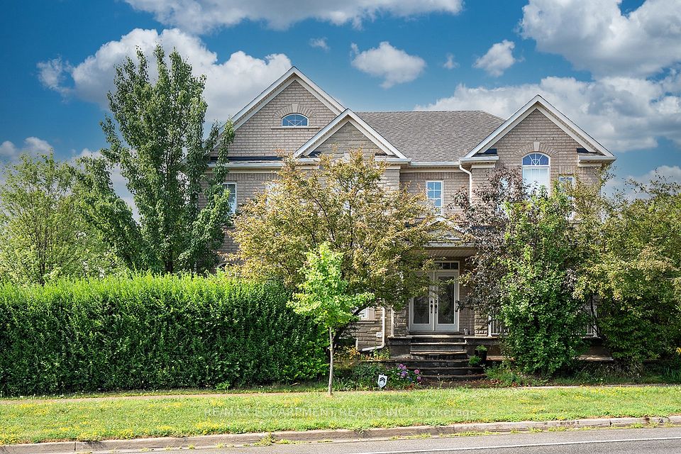 Detached at 5410 Duchess Court Lower, Burlington, ON L7L 6Z4, Burlington