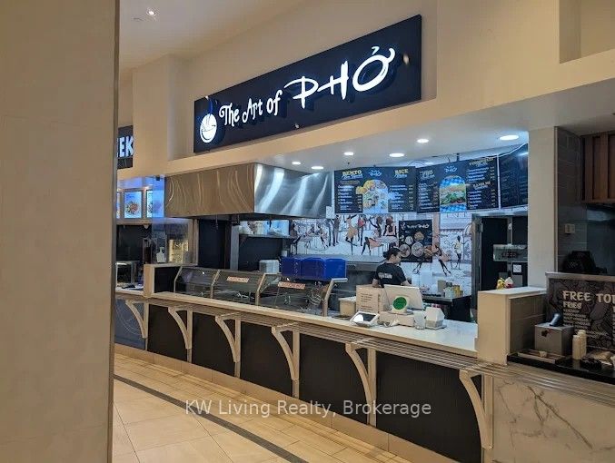 777 Guelph Line F4, Burlington, ON L7R 3N2