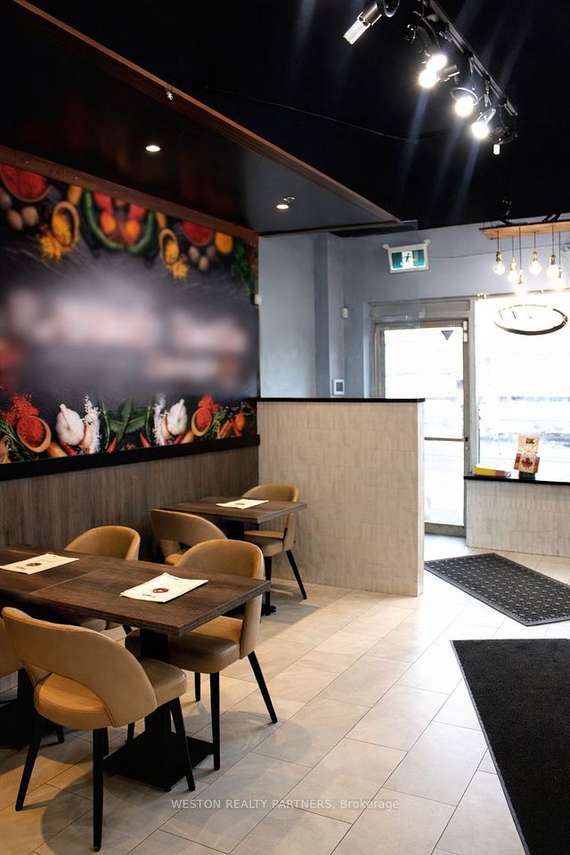 9899 AIRPORT Road 6, Brampton, ON L6S 0A2