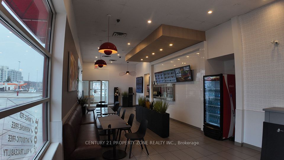 380 Dundas Street E D1, Oakville, ON L6H 6Z9