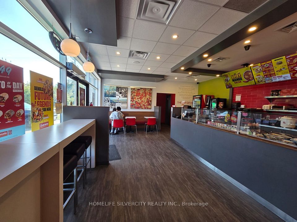 358 Speers Road 101, Oakville, ON L6K 3R9