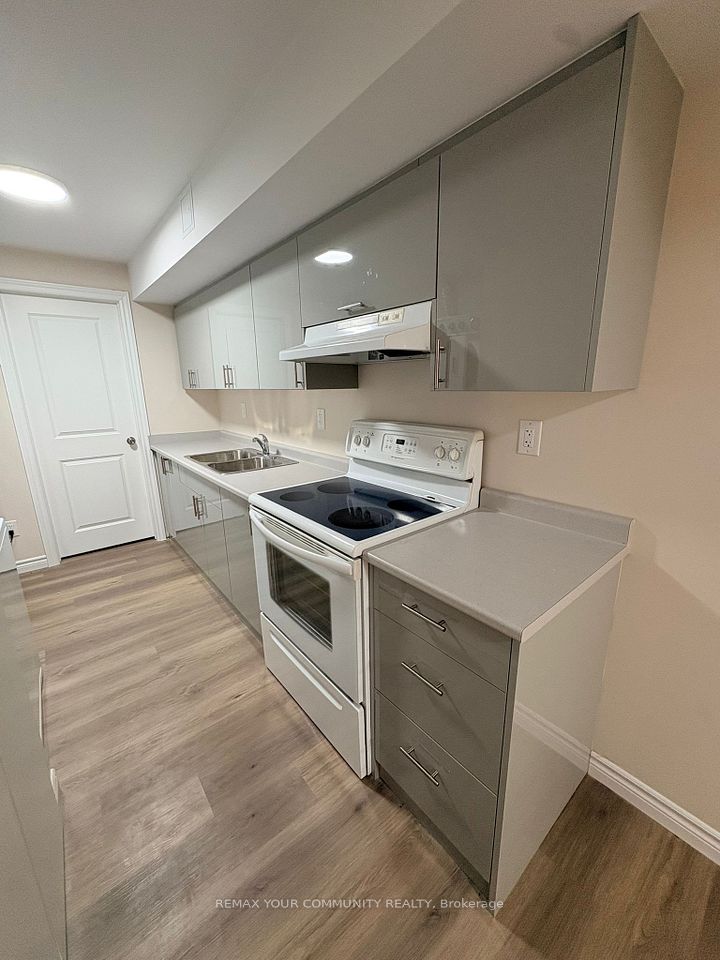 Detached at 19 Queens Crescent Bsmt, Caledon, ON L7E 2E1, Caledon