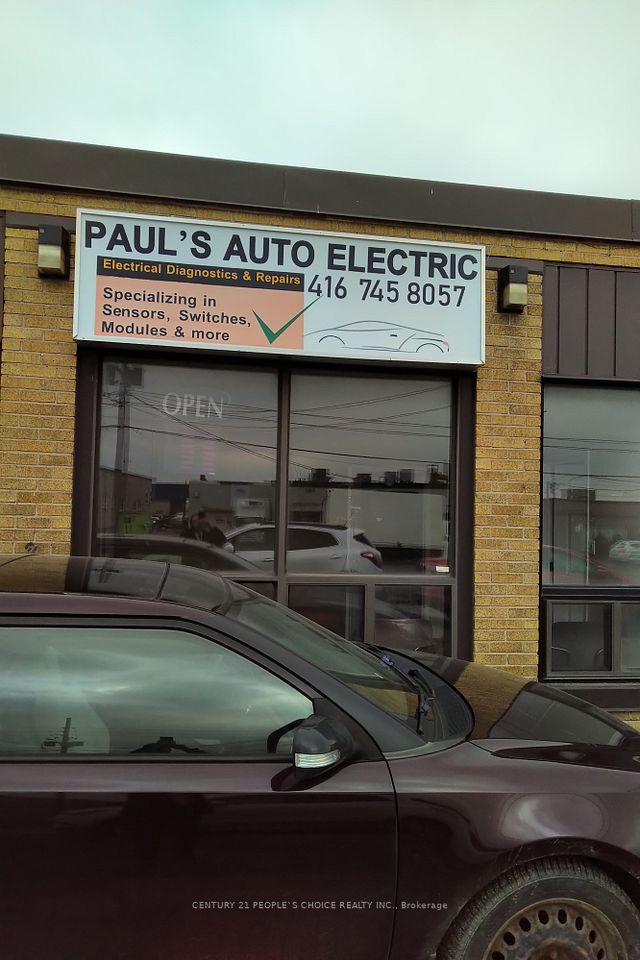 36 Brydon Drive W, Toronto W10, ON M9W 2Z2