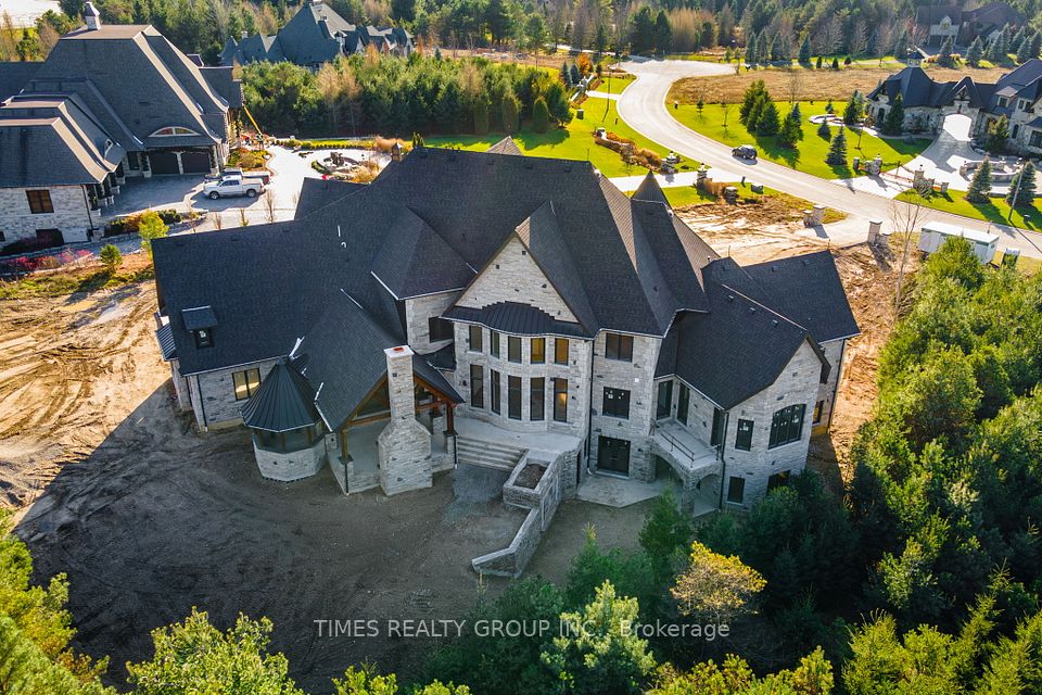 17 Edgewild Drive, Caledon, ON L7E 4H7 at 17 Edgewild Drive, Caledon, ON L7E 4H7, Caledon, ON, L7E 4H7