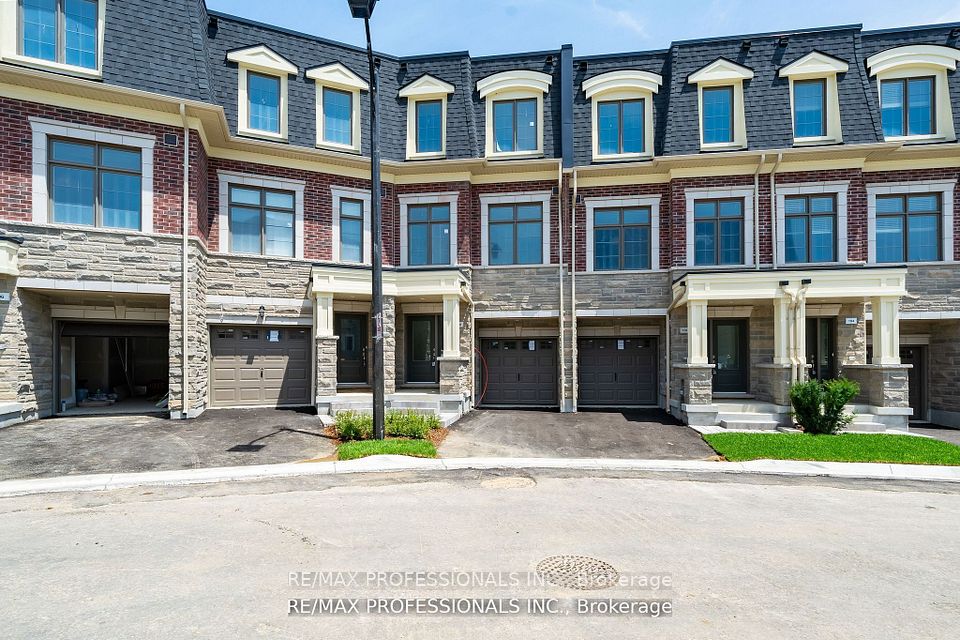 Att/Row/Townhouse at 100 Salina Street, Mississauga, ON L4M 1X8, Mississauga