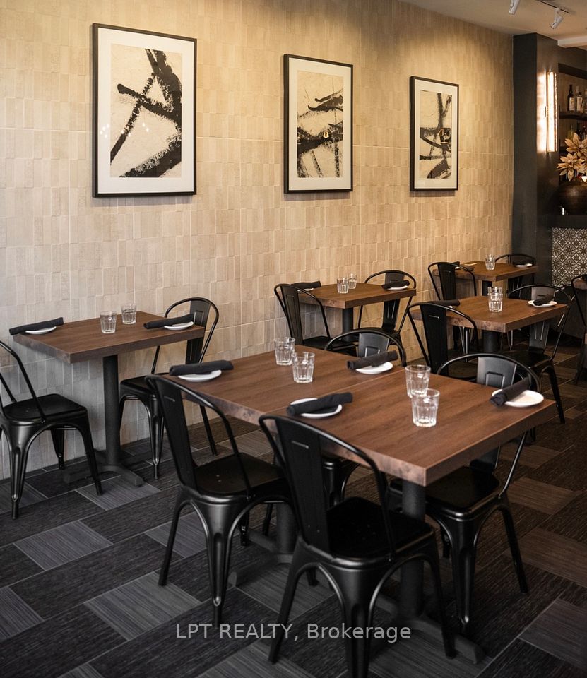 122 Atlantic Avenue, Toronto W01, ON M6K 1X9