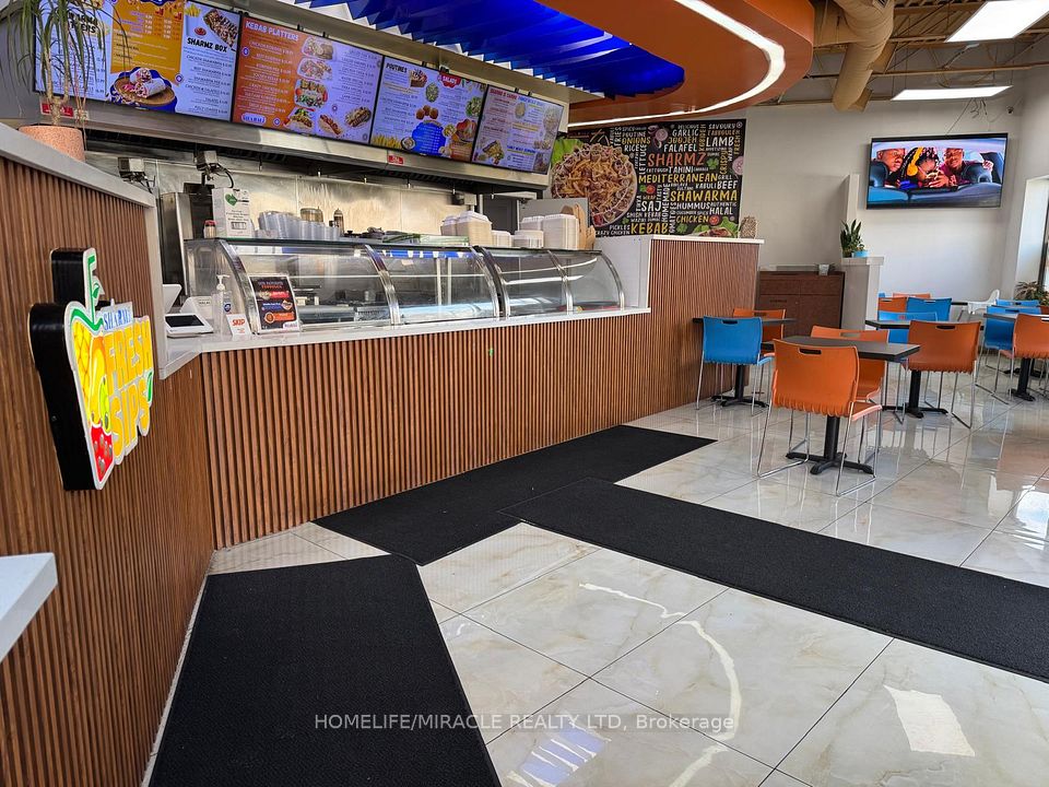 135 Main Street N 3, Brampton, ON L6X 1M9