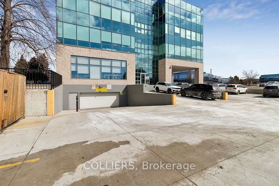 5100 Orbitor Drive 305, Mississauga, ON L4W 4Z4