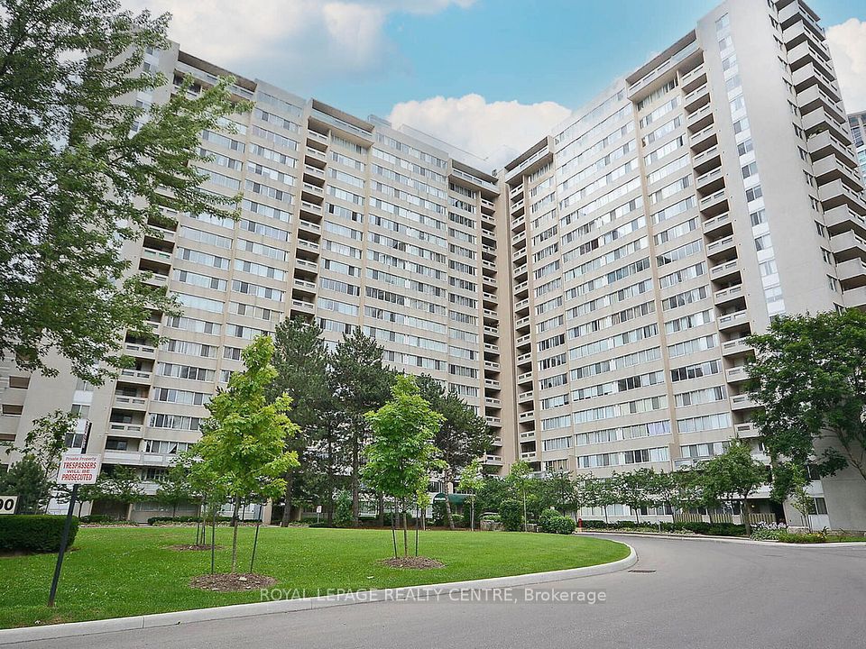 3590 Kaneff Crescent W 1604, Mississauga, ON L5A 3X3 at 3590 Kaneff Crescent W 1604, Mississauga, ON L5A 3X3, Mississauga, ON, L5A 3X3