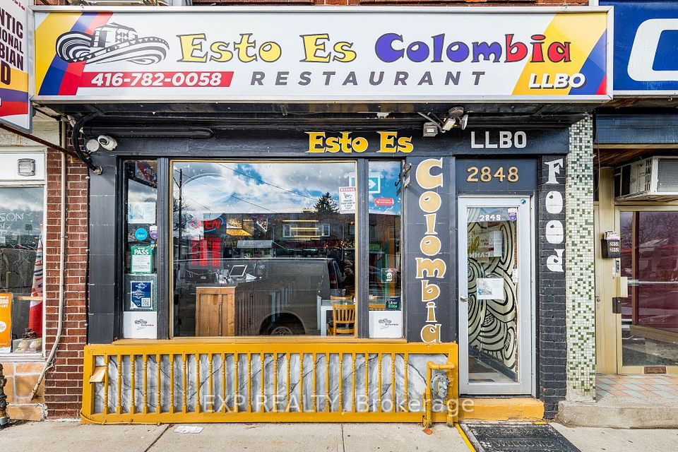 2848 Dufferin Street, Toronto W04, ON M6B 3S3