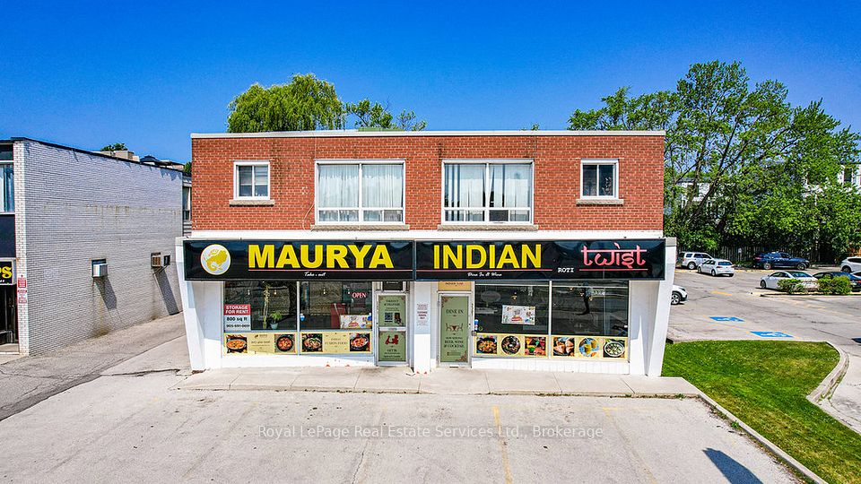 2307 - 2309 Lakeshore Road W, Oakville, ON L6L 1H2