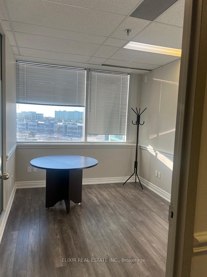 2800 Skymark Avenue E 400, Mississauga, ON L4W 5A6