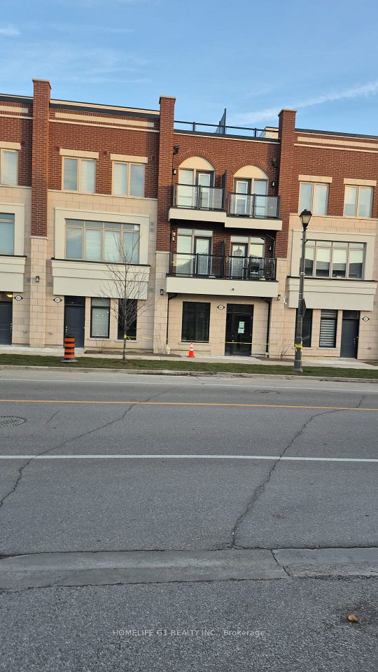 425 Dougall Avenue, Caledon, ON L7C 4L5