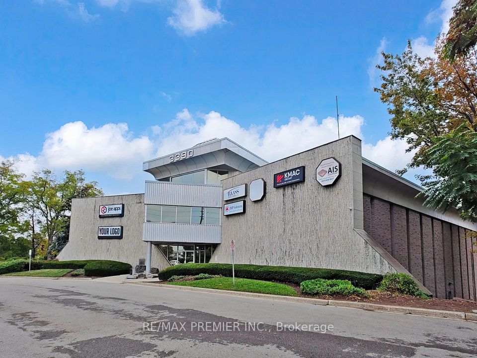 3390 South Service Road 302-05, Burlington, ON L7N 3J5