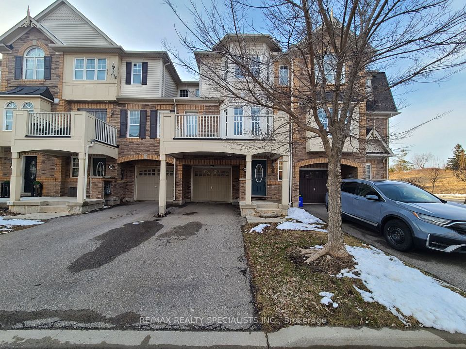 Att/Row/Townhouse at 946 Brassard Circle, Milton, ON L9T 8E2, Milton