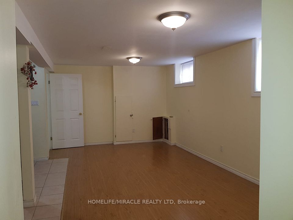 Semi-Detached  at 1502 Banwell Road, Mississauga, ON L5J 3X7, Mississauga