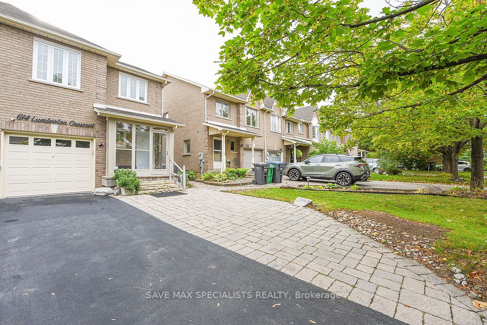 Att/Row/Townhouse at 614 Lumberton Crescent, Mississauga, ON L4Z 3Z5, Mississauga