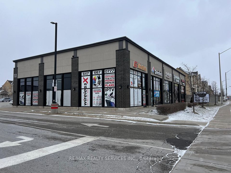 10 Dewside Drive 16, Brampton, ON L6R 3Y3