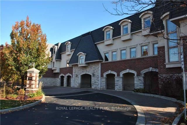 Condo Apartment at 390 Upper Middle Road E 305, Oakville, ON L6H 0A5, Oakville