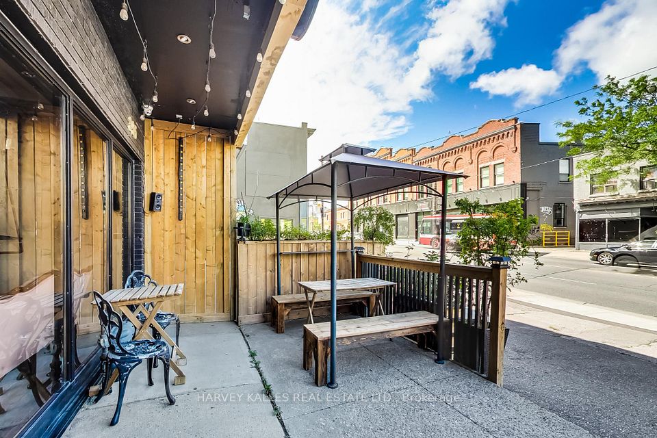 395 Keele Street, Toronto W02, ON M6P 2K9