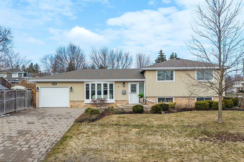 Detached at 4 Uplands Court, Halton Hills, ON L7G 2S8, Halton Hills