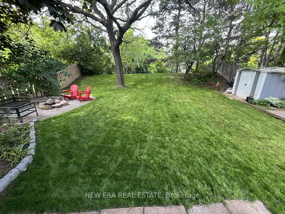 Semi-Detached  at 7189 Joliette Crescent, Mississauga, ON L5N 1Z2, Mississauga