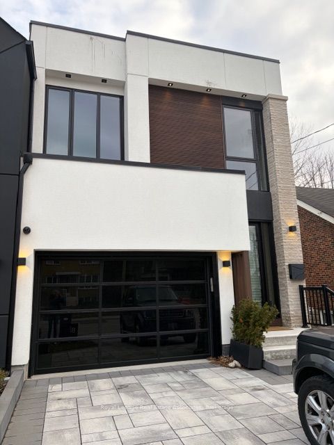 Semi-Detached  at 24B Broadview Avenue, Mississauga, ON L5H 2S9, Mississauga