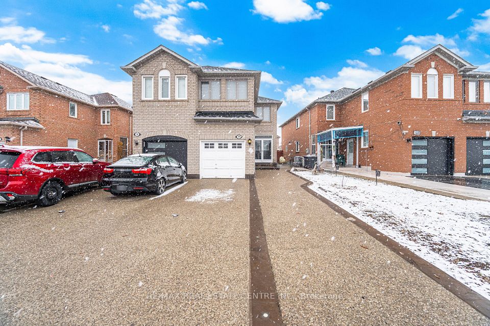 Semi-Detached  at 28 Mount Fuji Crescent, Brampton, ON L6R 2L3, Brampton