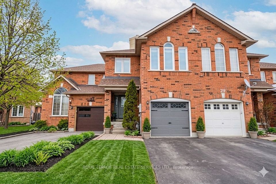 Att/Row/Townhouse at 31 Berkindale Court, Brampton, ON L6Y 5G1, Brampton